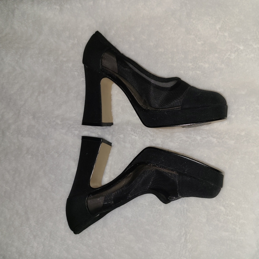 Chinese Laundry Size 7.5 V Black Fabric & Mesh Black Fabric Bell Heels
